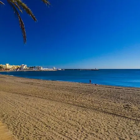 Apartment 712 Iris - Vista Al Mar - A 10 Min De La Playa Caminando Y 5 Min Del Centro